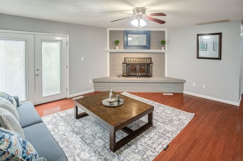 Villa, 4 Bedrooms | Living area | Smart TV