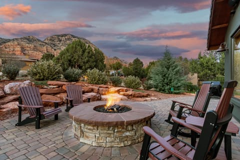 Cozy up to a fire and enjoy some red rock views!