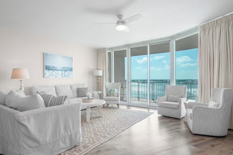Caribe Resort B903 Living Room
