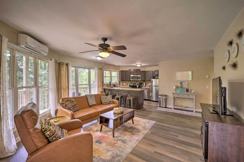 Banner Elk Vacation Rental | 3BR | 2BA | Stairs Required for Entry | 1,000 Sq Ft