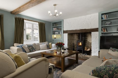 Winterberry Cottage Sitting Room - StayCotswold