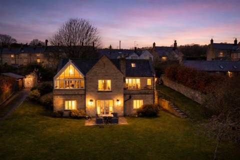 Landgate House  - StayCotswold