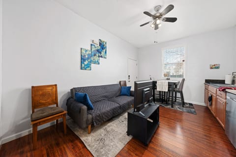 Futon for extra sleeping space!