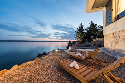 Villa (Four Bedroom Villa) | Beach