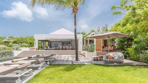 Pool & Terrace
