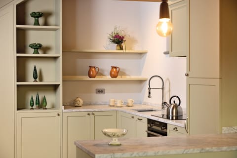 Villa, 2 Bedrooms | Private kitchen | Coffee/tea maker, electric kettle, highchair