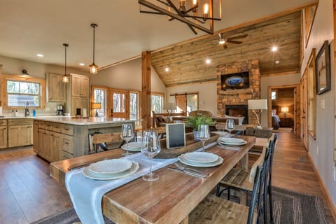 All The Space For Family Dinner