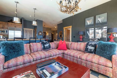 Living Room - Summmer