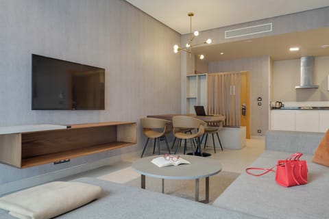 Suite | Living area | 50-inch plasma TV with digital channels
