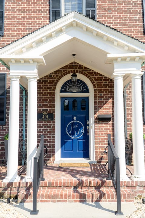 Front Porch Entrance
