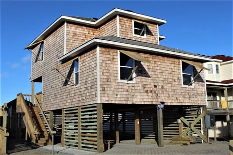Welcome to Whalebone Ocean Cottage C