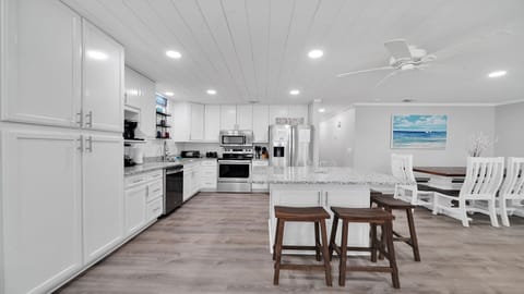 "The kitchen was more fully stocked than in any other rental I’ve used. From pots, pans, and a griddle, to large containers of dishwashing liquid, dishwashing detergent, and hand soaps and paper products"- Courtney