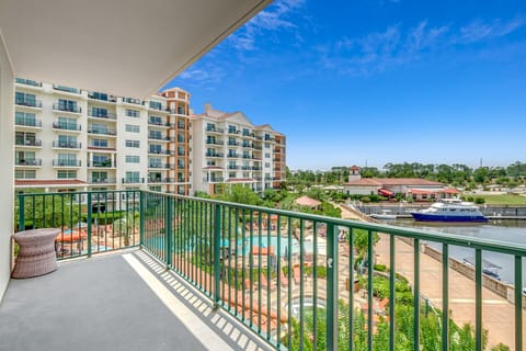 Welcome to The Marina 5-301!