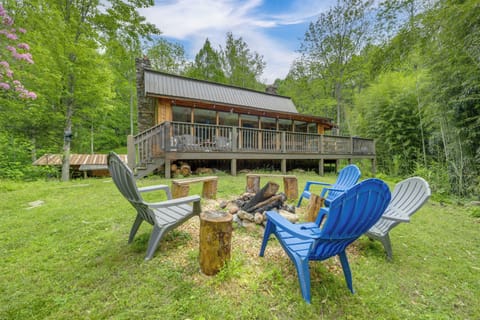 Canton Vacation Rental | 3BR | 2BA | 1,800 Sq Ft | Stairs Required