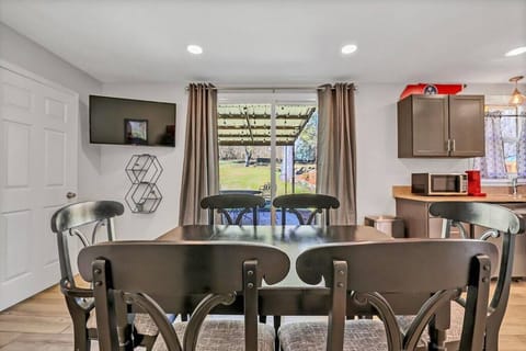 View of the backyard from the dining table