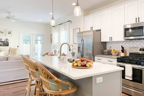 Spacious kitchen with everything you need to cook and store food. 