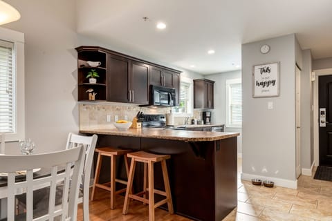 Pets are welcome for this units!