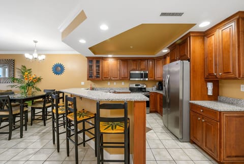 The Breakfast Bar is a great place to grab a quick bite to start your day before you set out to explore.