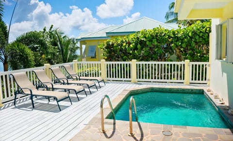 Calypso Rhythym - Private Pool deck