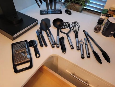 Various kitchen gadgets provided for cooking