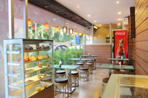 Coffee shop