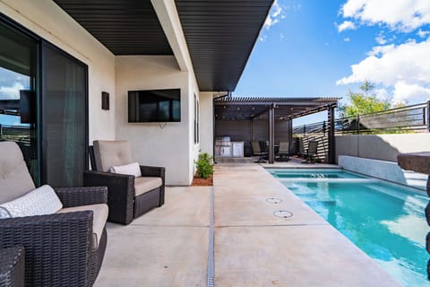Backyard (2)