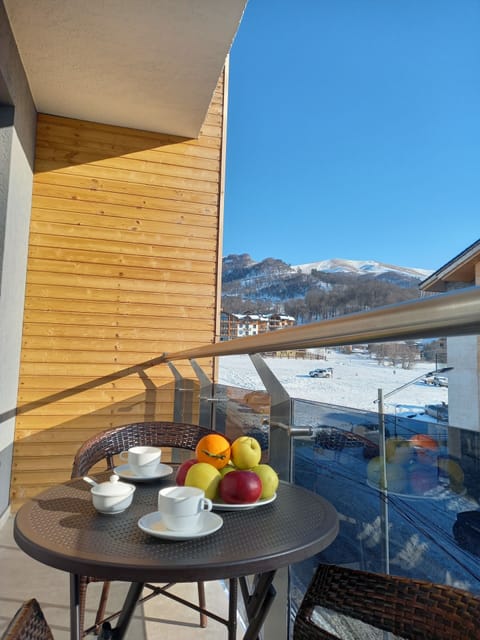 Comfort Studio Suite | Balcony view