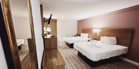 In-room safe, individually decorated, individually furnished, desk