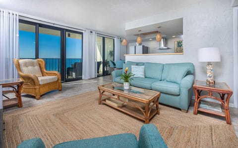 Phoenix I 1096, Orange Beach, Alabama, beach front, 1 bedroom condominium on the 9th floor