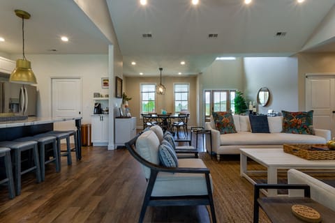 Bright and Airy open concept floor plan