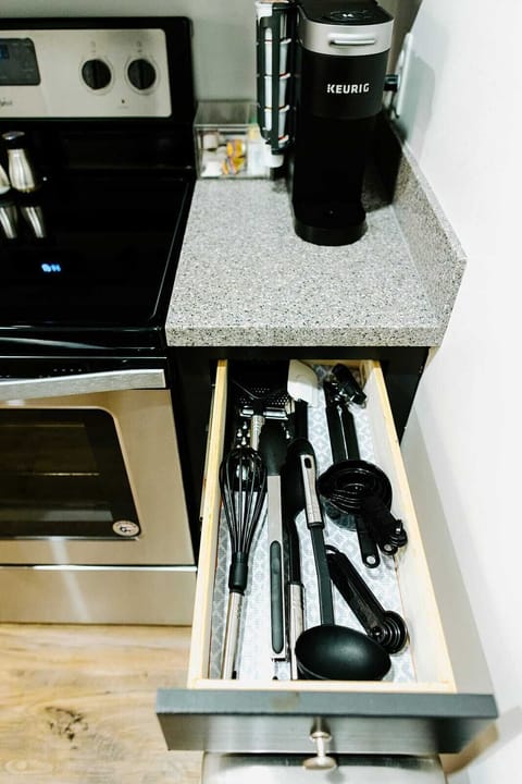 All kitchen utensils provided!