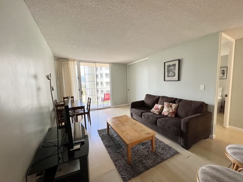 Living Room with Sofa Converts to Bed - Living Room with Sofa Converts to Bed