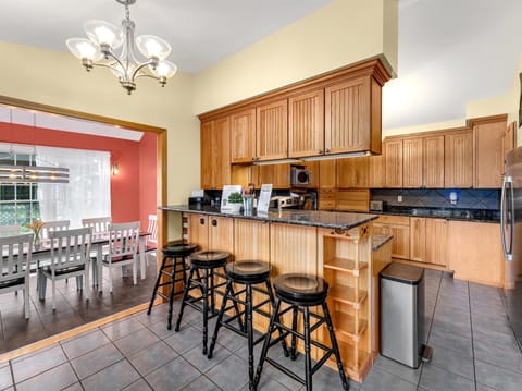 Kitchen and Bar Top Seating