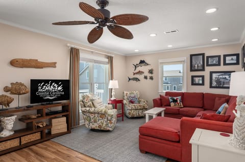 SNH218: At Ease | TL Living Area