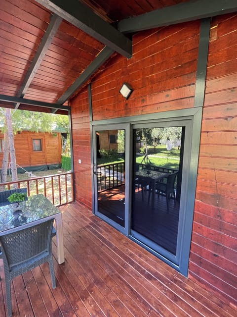 Luxury Triple Room, Mountain View | Egyptian cotton sheets, premium bedding, minibar, individually decorated