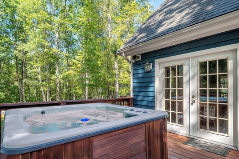 House (3 Bedrooms) | Property amenity