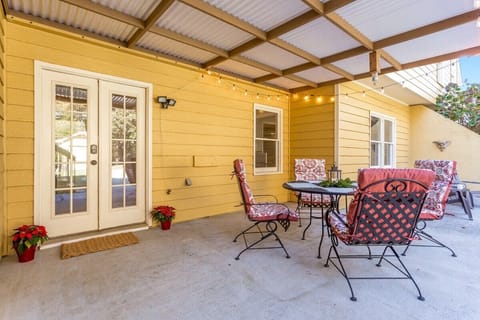 Great little 4 person table outside under upper deck.