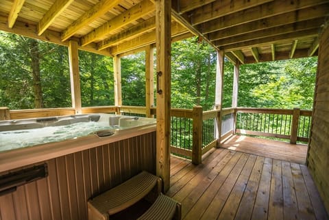 House (3 Bedrooms) | Property amenity