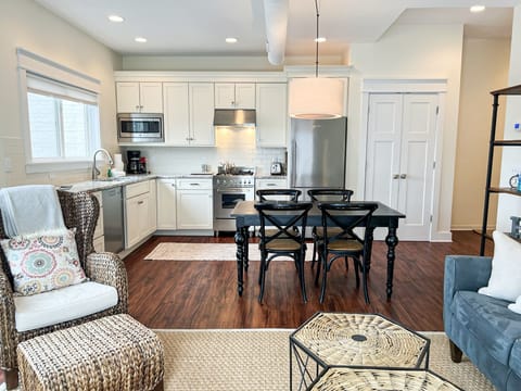 Upscale Flat w/ Private Ent on Main St. 2BD // 1BA + AC, Wifi, Rooftop Deck Apartment in Harbor Springs