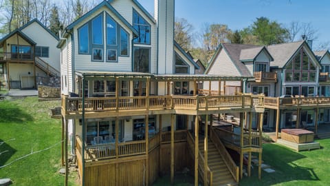 House (Multiple Bedrooms) | Exterior