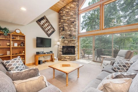 House (4 Bedrooms) | Property amenity