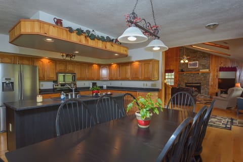 House (4 Bedrooms) | Property amenity