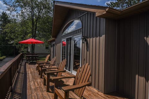 House (3 Bedrooms) | Property amenity