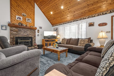 House (4 Bedrooms) | Property amenity