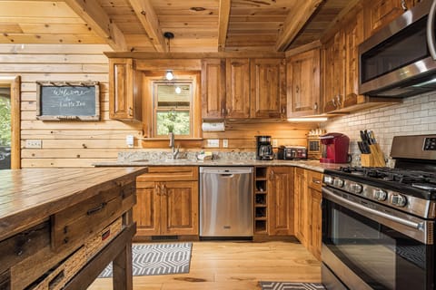 House (5 Bedrooms) | Property amenity