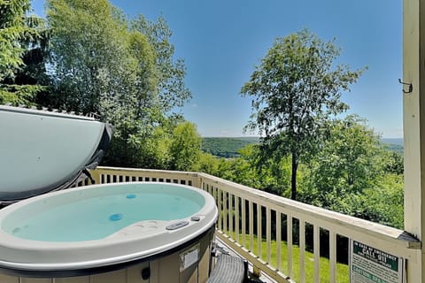 House (4 Bedrooms) | Property amenity