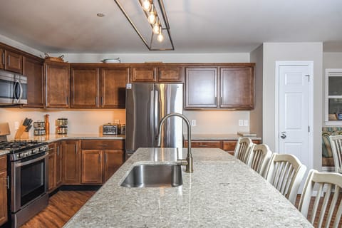 House (6 Bedrooms) | Property amenity