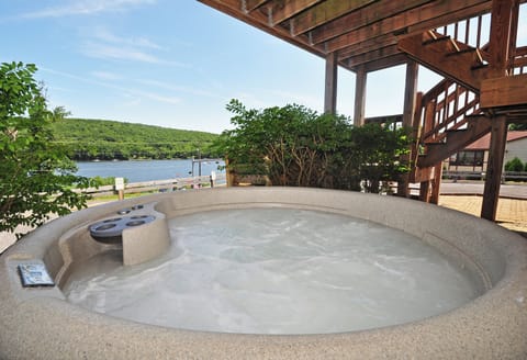 House (3 Bedrooms) | Property amenity