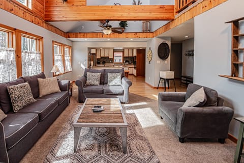 House (5 Bedrooms) | Property amenity