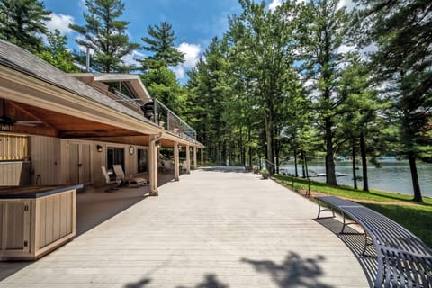 House (3 Bedrooms) | Property amenity